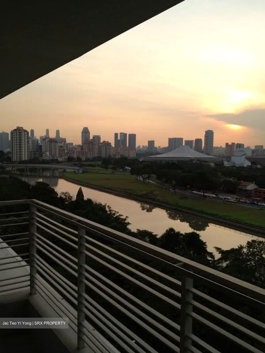 RiverEdge (D15), Condominium #561310991